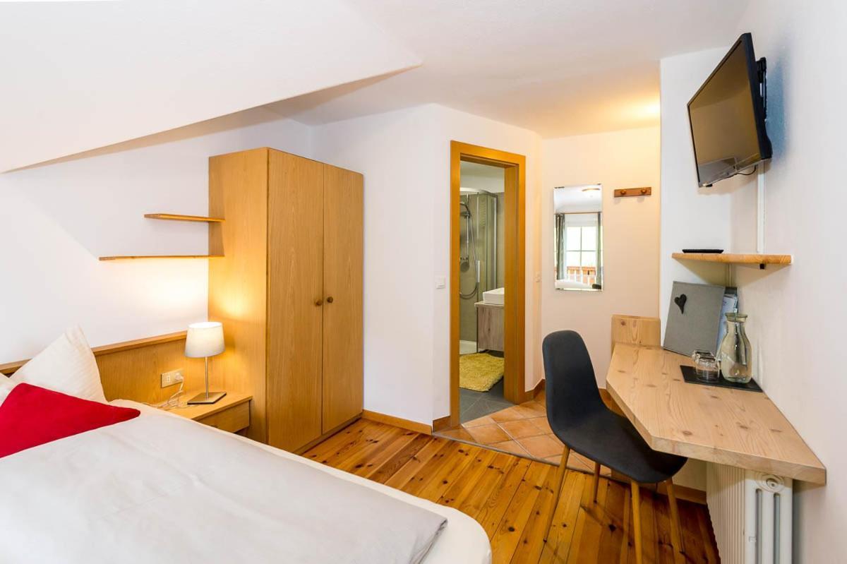 Haus Claudia B&B Nova Levante Exteriör bild