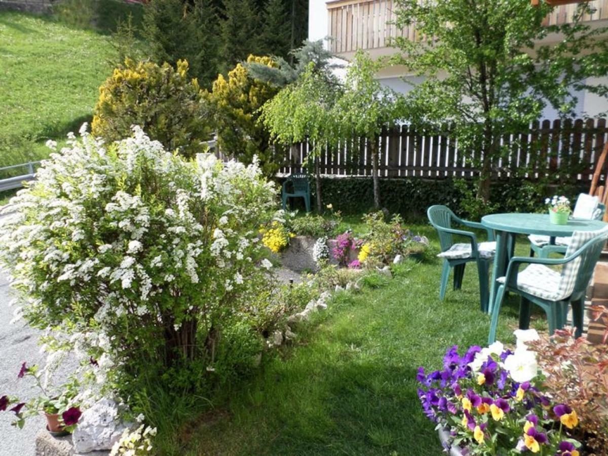 Haus Claudia B&B Nova Levante Exteriör bild
