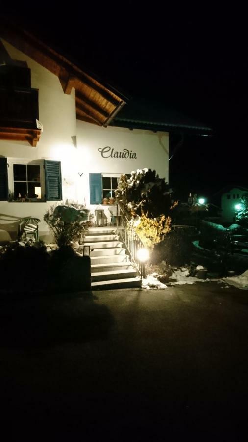 Haus Claudia B&B Nova Levante Exteriör bild