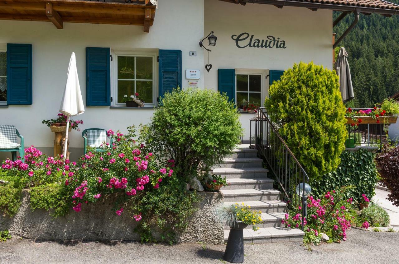 Haus Claudia B&B Nova Levante Exteriör bild
